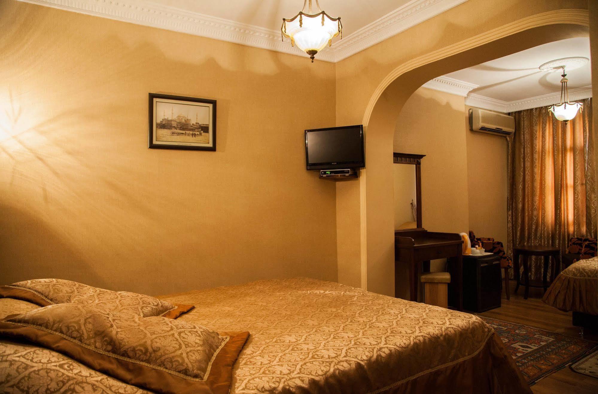 Cem Sultan Hotel Istanbul Luaran gambar